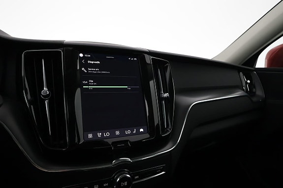 Volvo XC60 14 of 17