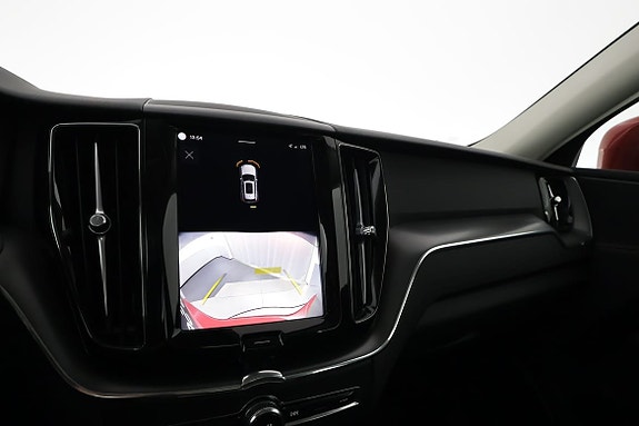 Volvo XC60 13 of 17