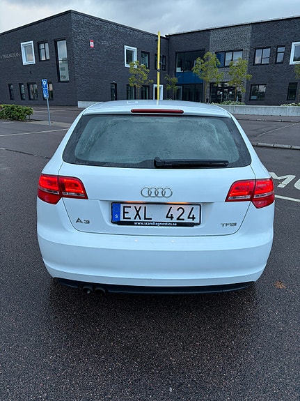 Audi A3 3 of 16