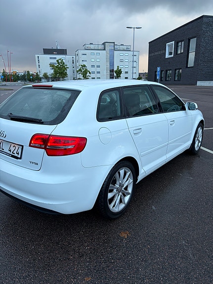 Audi A3 6 of 16