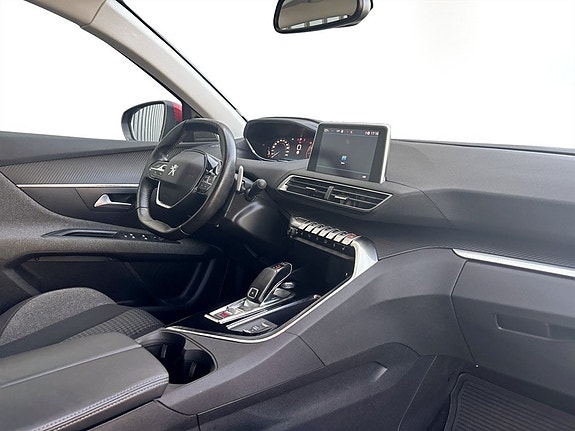 Peugeot 3008 11 of 15