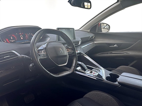 Peugeot 3008 4 of 15