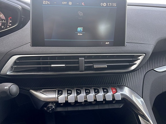Peugeot 3008 9 of 15