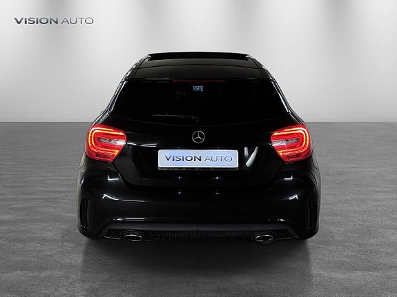 Mercedes-Benz A200 6 of 23