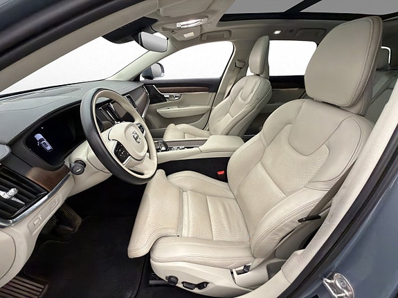 Volvo V90 Cross Country 15 of 30