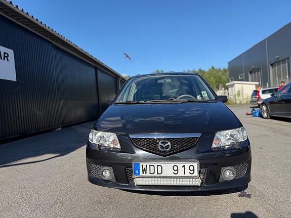 Mazda Premacy 7 of 15