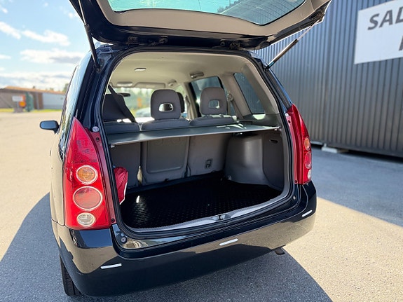 Mazda Premacy 14 of 15