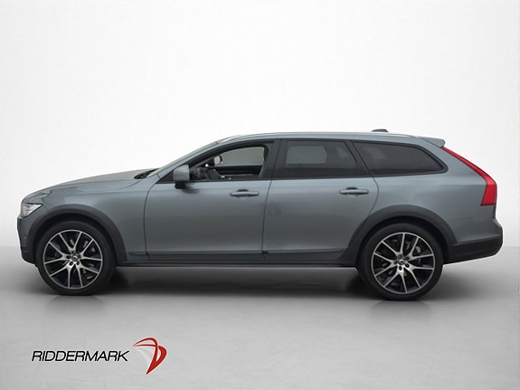 Volvo V90 Cross Country 4 of 5