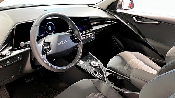 Kia Niro 8 of 12