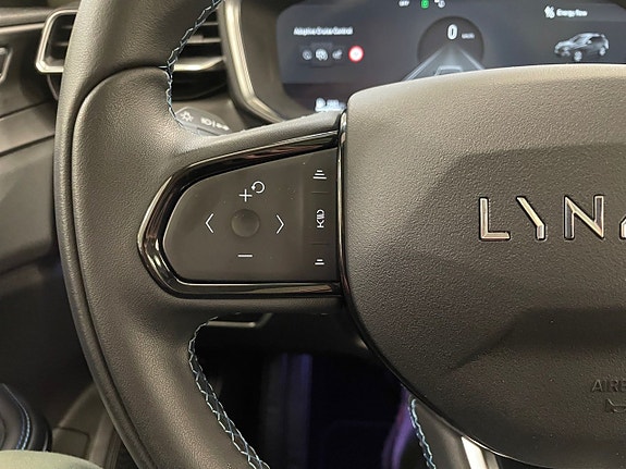 Lynk & Co 01 21 of 26
