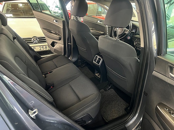 Kia Sportage 11 of 17