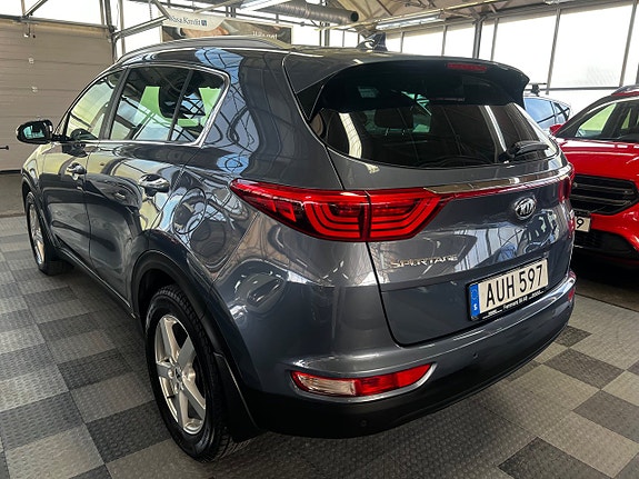 Kia Sportage 3 of 5