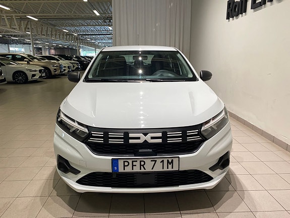 Dacia Sandero 3 of 5