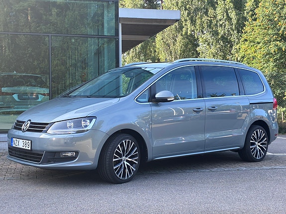 Volkswagen Sharan 3 of 5