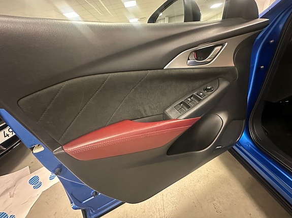 Mazda CX-3 9 of 15