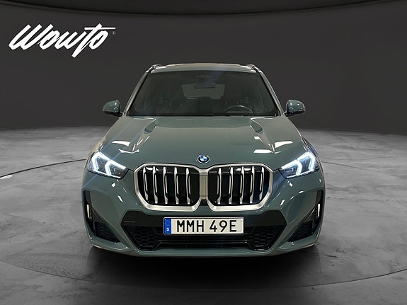 BMW X1 2 of 5