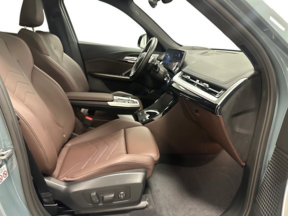 BMW X1 12 of 15