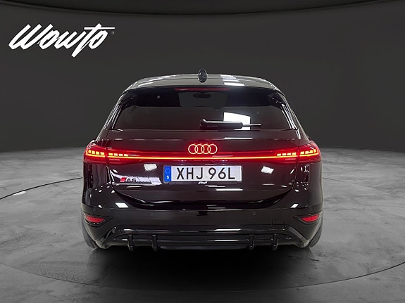 Audi A6 6 of 17
