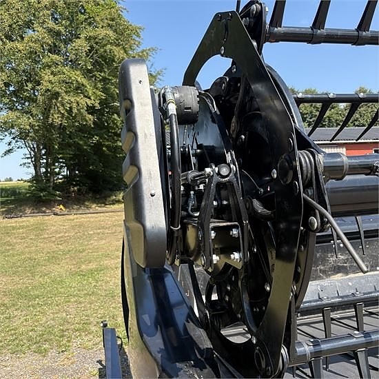 MacDon D125 - Video - 25 fod /25 feed - Medfølger/Included: 13 of 15