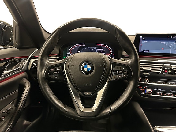BMW 520 16 of 16