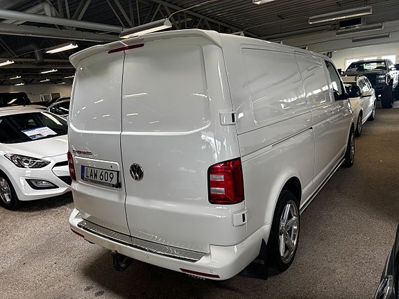 Volkswagen Transporter 4 of 5