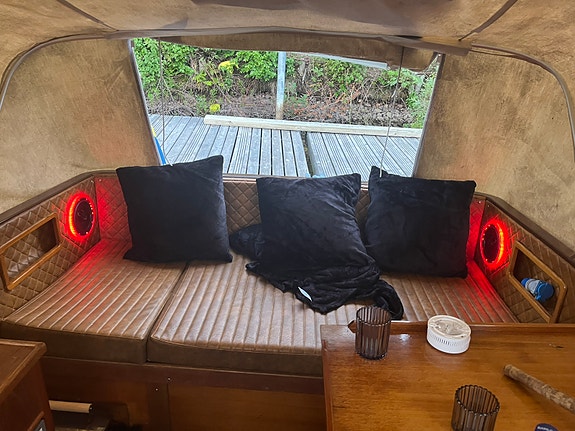 Nimo 22 midcabin 4 of 8