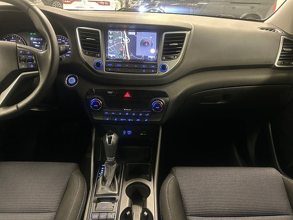Hyundai Tucson 11 of 16