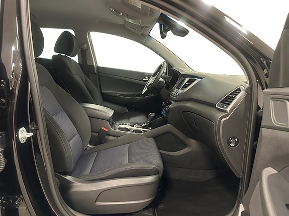 Hyundai Tucson 14 of 16