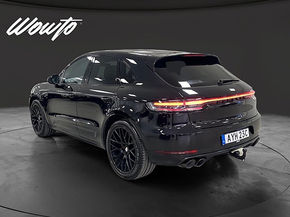 Porsche Macan GTS 5 of 5