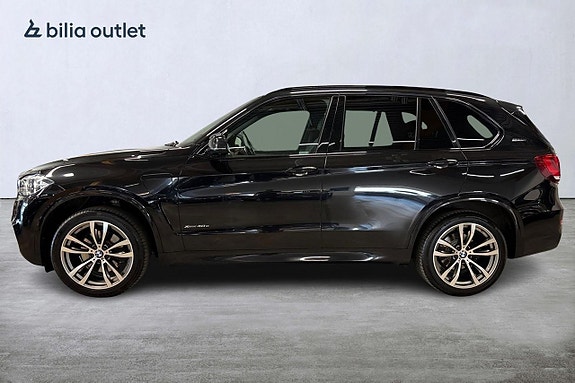 BMW X5 4 of 5
