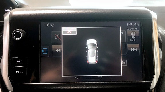 Peugeot 2008 7 of 9