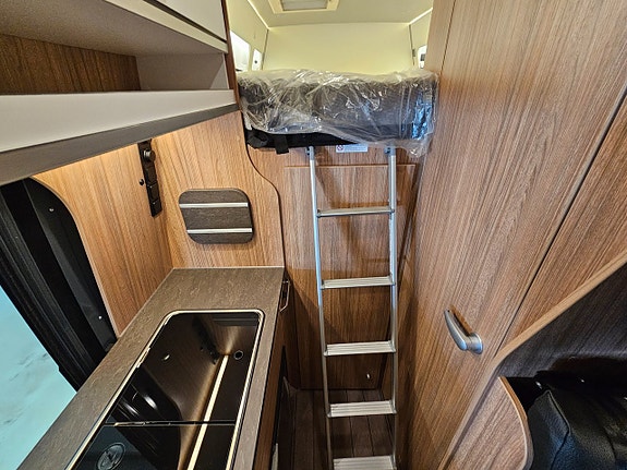 Weinsberg CaraBus Outlaw Edition  Fire 630MEG 2026  /Truma 6DE /Autonom körning 2 17 of 25