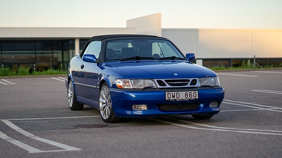 Saab 9-3 2 of 5