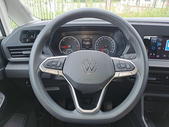 Volkswagen Caddy Maxi 17 of 22