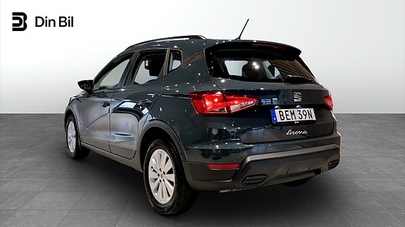 Seat Arona 3 of 5