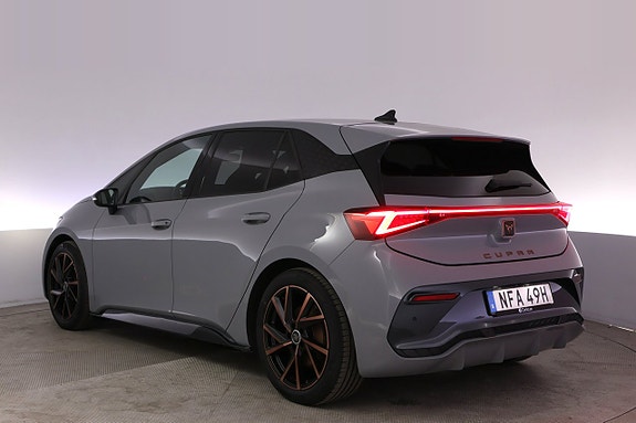 Cupra Born 4 of 5