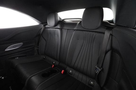 Mercedes-Benz E300 15 of 30