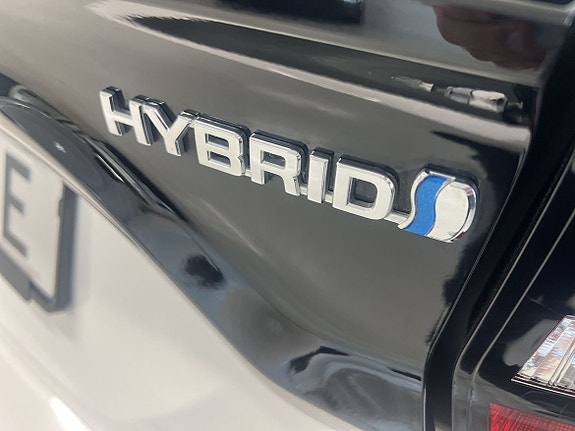 Toyota Yaris 12 of 16