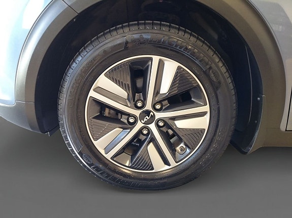 Kia Niro 14 of 25