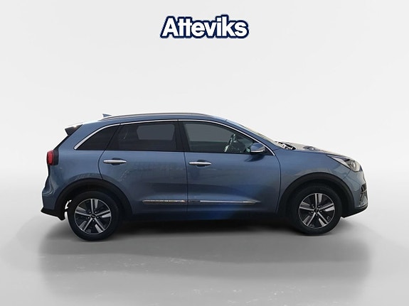 Kia Niro 2 of 5