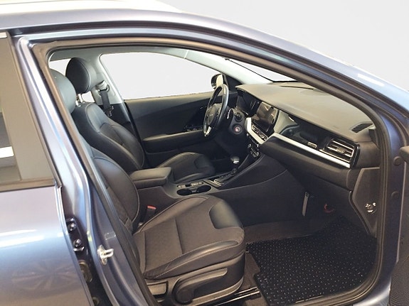 Kia Niro 15 of 25
