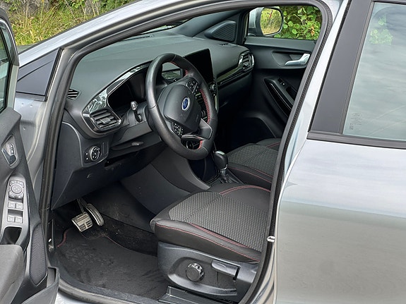 Ford Puma 3 of 5