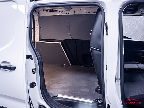 Toyota Proace City 16 of 30