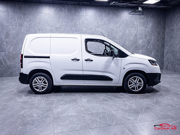 Toyota Proace City 8 of 30