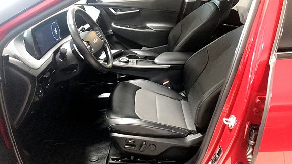 Kia EV6 5 of 5