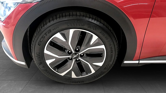 Kia EV6 12 of 12