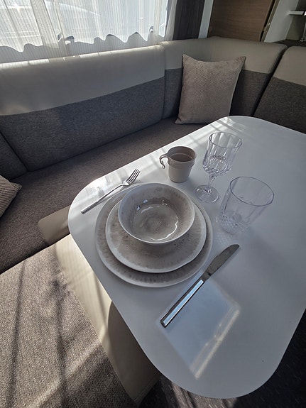 Adria Adora 573 PT 3 of 8