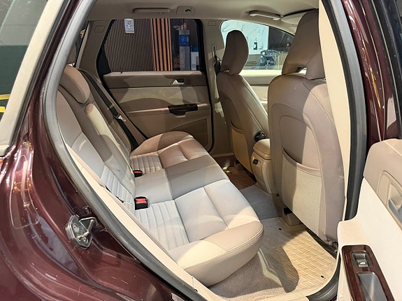 Volvo V50 16 of 22