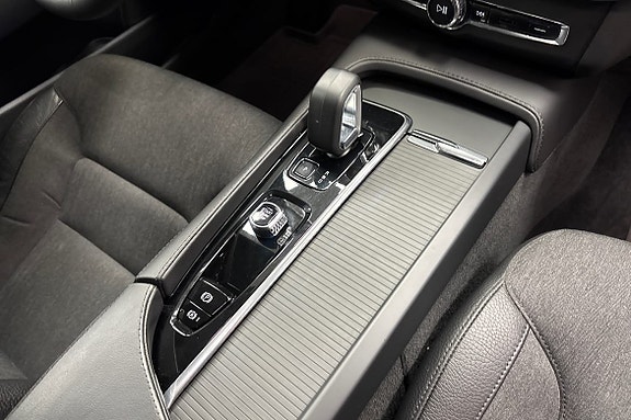 Volvo V90 Cross Country 15 of 20