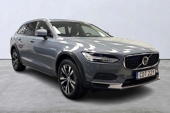Volvo V90 Cross Country 6 of 20